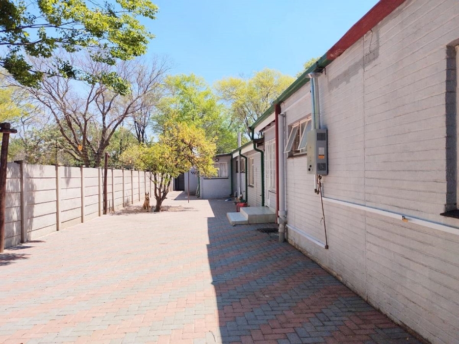 5 Bedroom Property for Sale in Sasolburg Free State